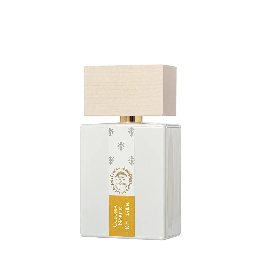 Flacon du parfum Colonia Nobile de Giardini di Toscana, eau de parfum fraîche et raffinée inspirée de la tradition italienne